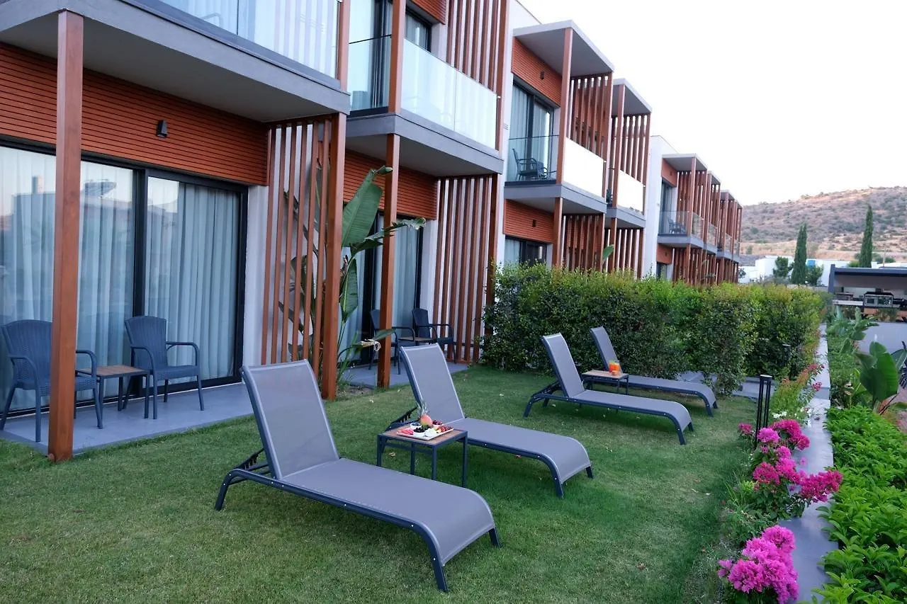 Celeste Bella Luxury Hotel & Spa Ортакент 4*,